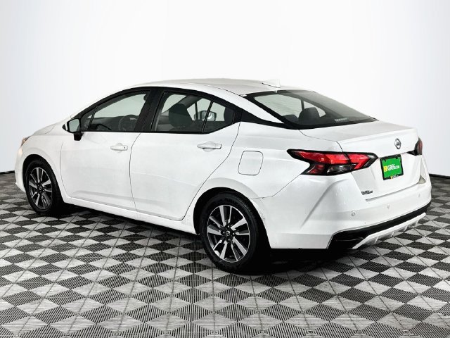 Used 2022 Nissan Versa SV FWD image 36