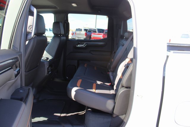 Used 2024 GMC Sierra 1500 AT4 w/ Technology Package image 16