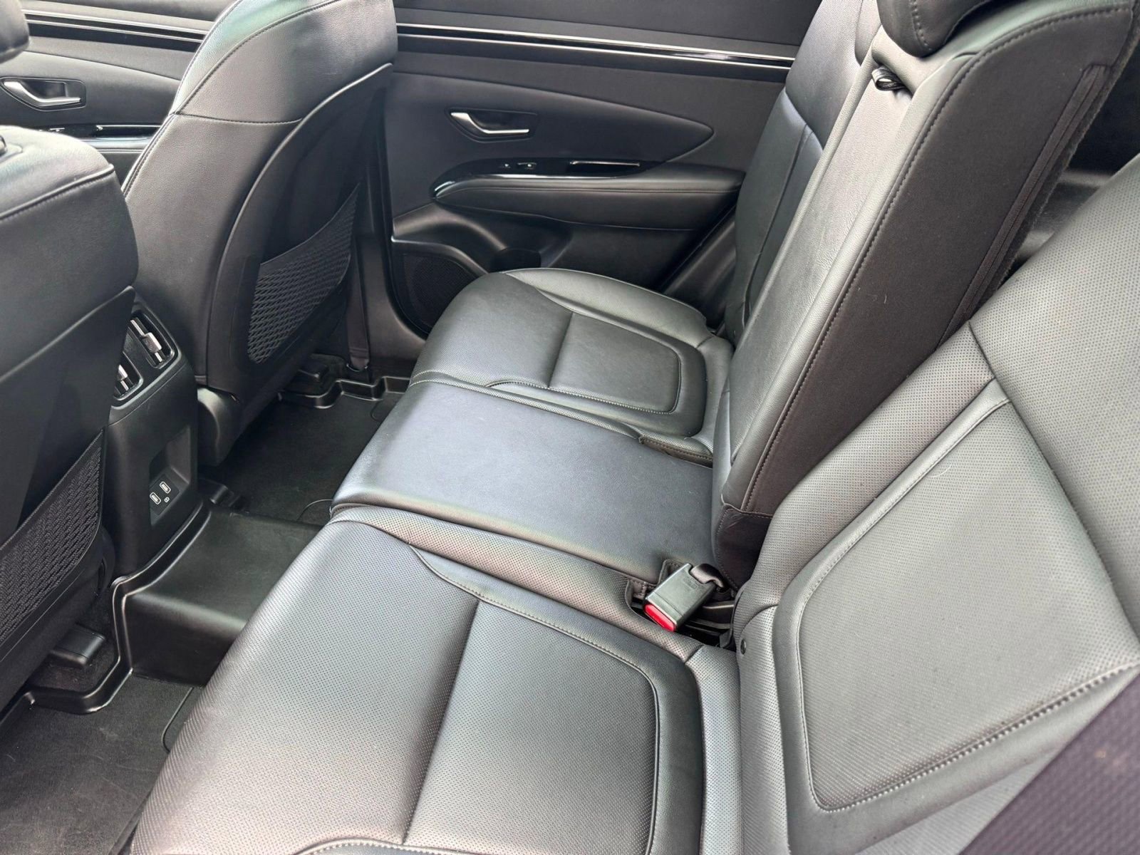 Used 2023 Hyundai Tucson Limited AWD/4WD image 21