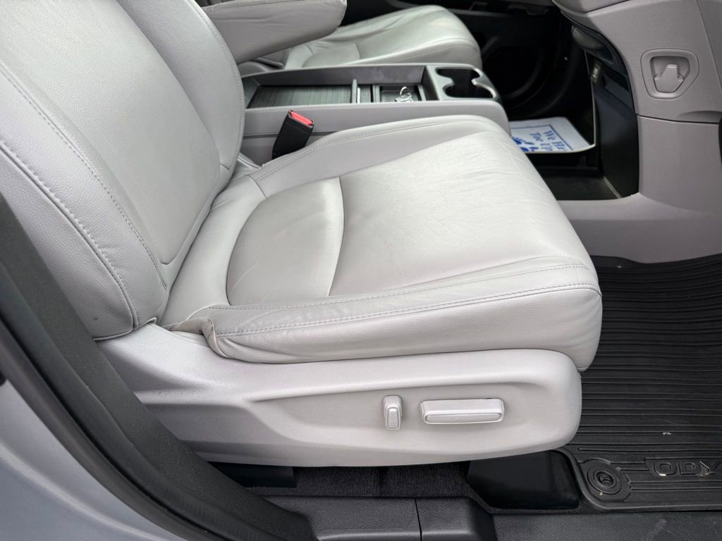 Used 2019 Honda Odyssey EX-L image 38