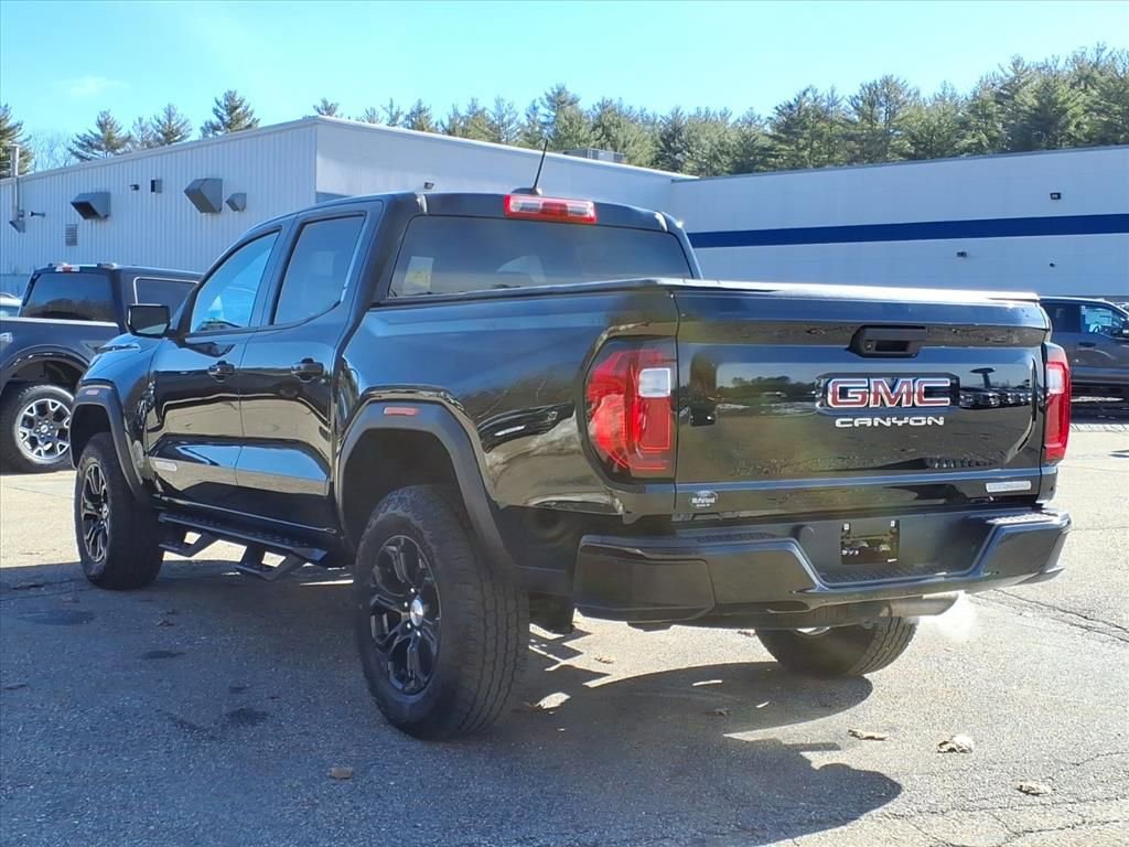 Used 2024 GMC Canyon Elevation image 30