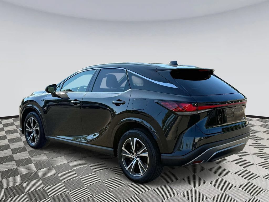 Used 2024 Lexus RX 350 Premium w/ Cold Area Package AWD/4WD image 4