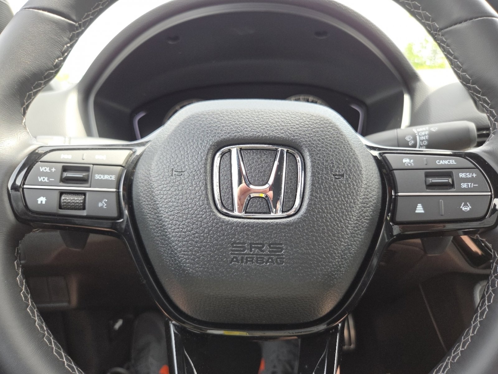 Used 2025 Honda Civic Sport image 29