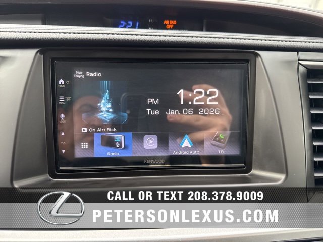 Used 2018 Toyota Highlander XLE image 16