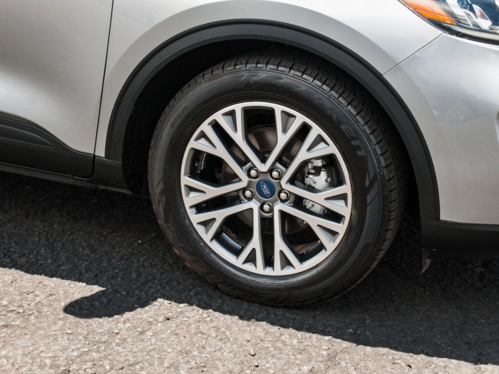 Used 2022 Ford Escape SEL FWD image 4