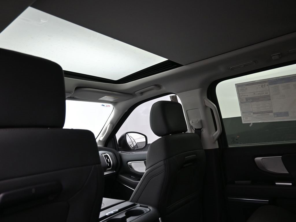 New 2025 Ford Expedition Active video 2