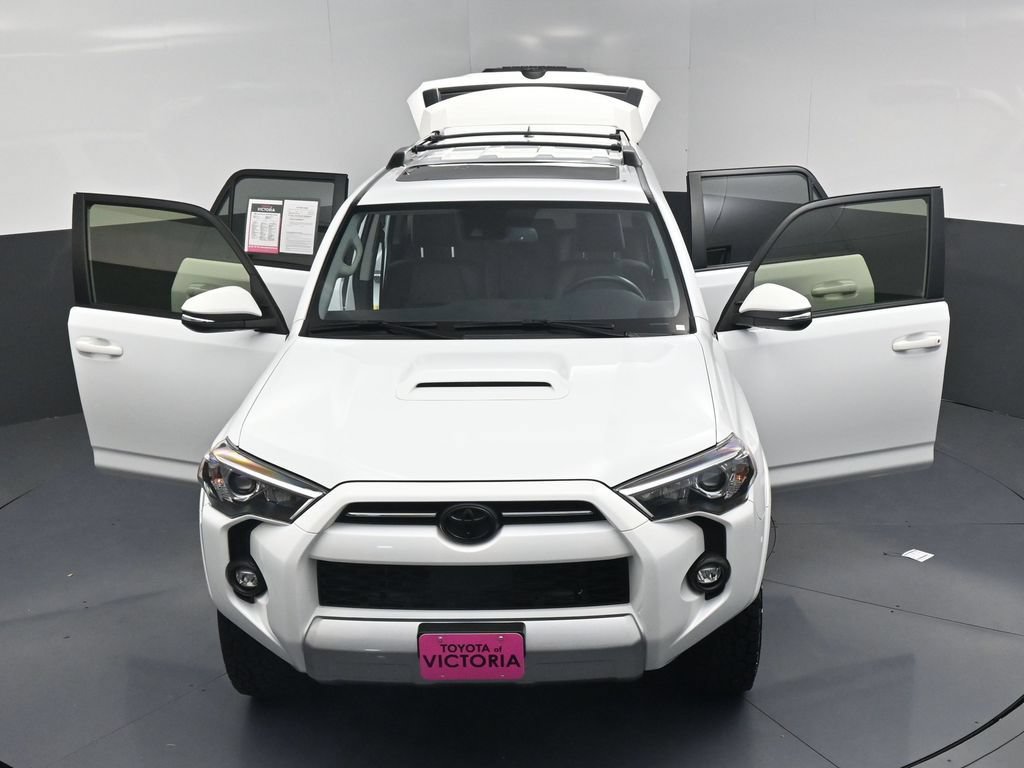 Used 2024 Toyota 4Runner TRD Off-Road Premium w/ Moonroof Package AWD/4WD image 25