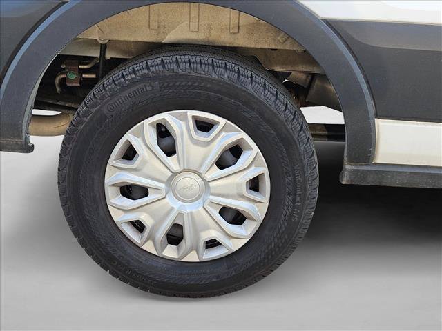 Used 2025 Ford Transit 350 XLT RWD image 18