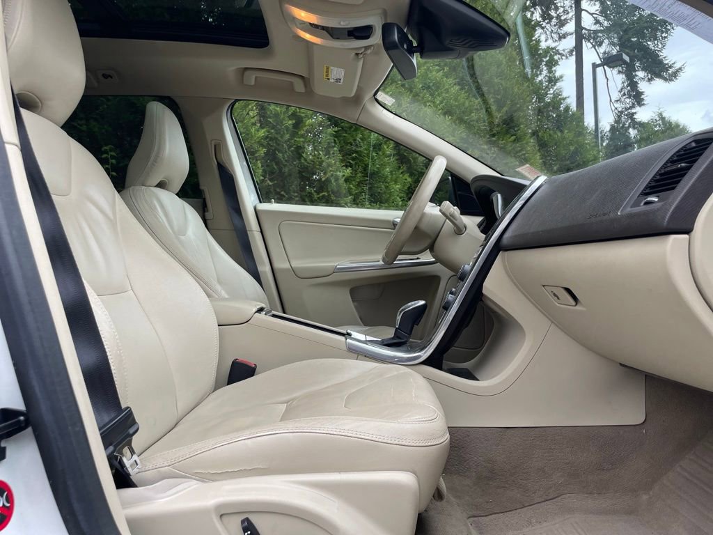 Used 2013 Volvo XC60 3.2 Premier Plus image 23