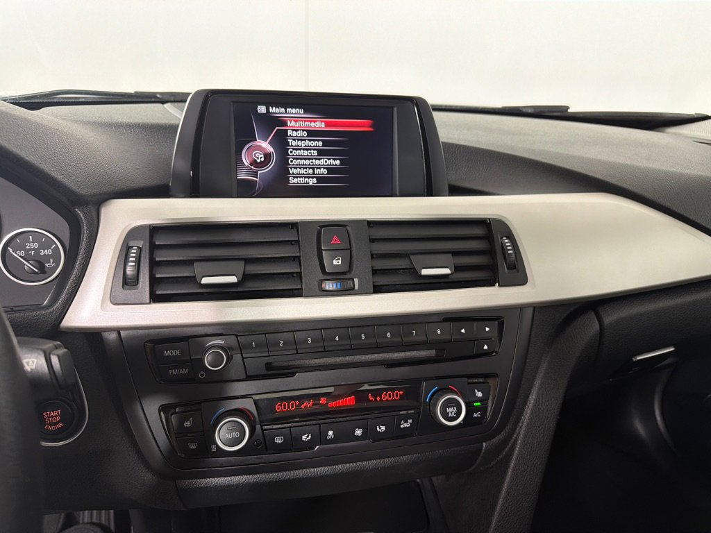 Used 2015 BMW 320i xDrive Sedan AWD/4WD image 17