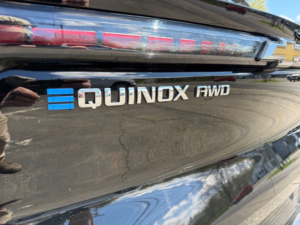 Used 2025 Chevrolet Equinox EV LT w/ Convenience Package AWD/4WD image 23