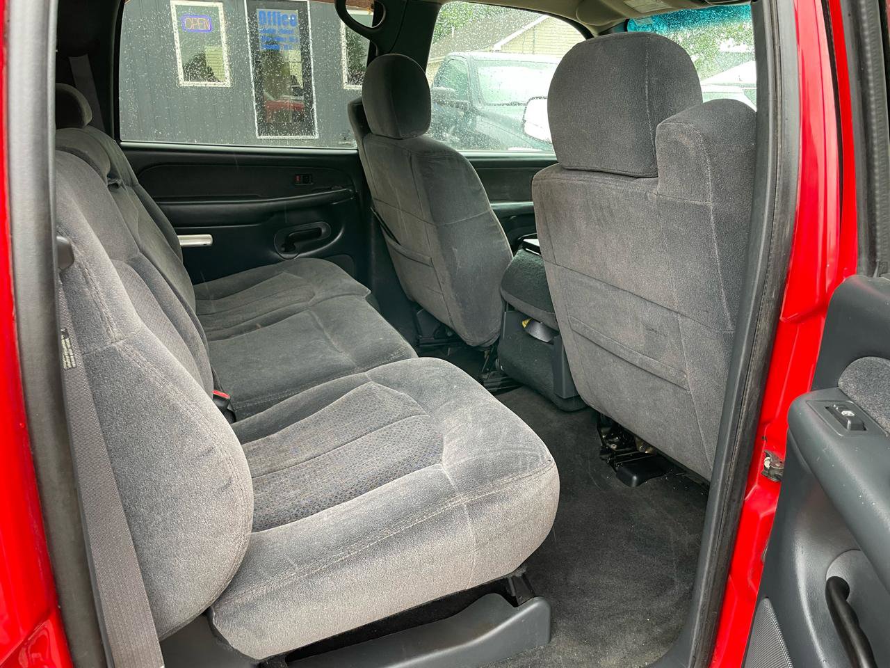 Used 2002 Chevrolet Silverado 2500 LS w/ Electrical Convenience Pkg AWD/4WD image 4