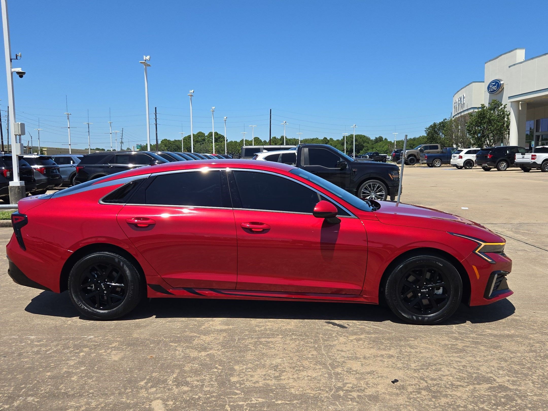 Used 2025 Kia K5 LXS FWD image 2