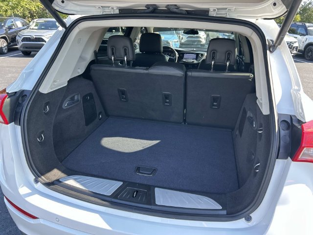 Used 2019 Buick Envision Essence FWD image 12