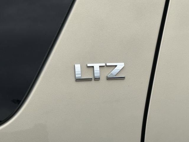 Used 2011 Chevrolet Tahoe LTZ RWD image 10