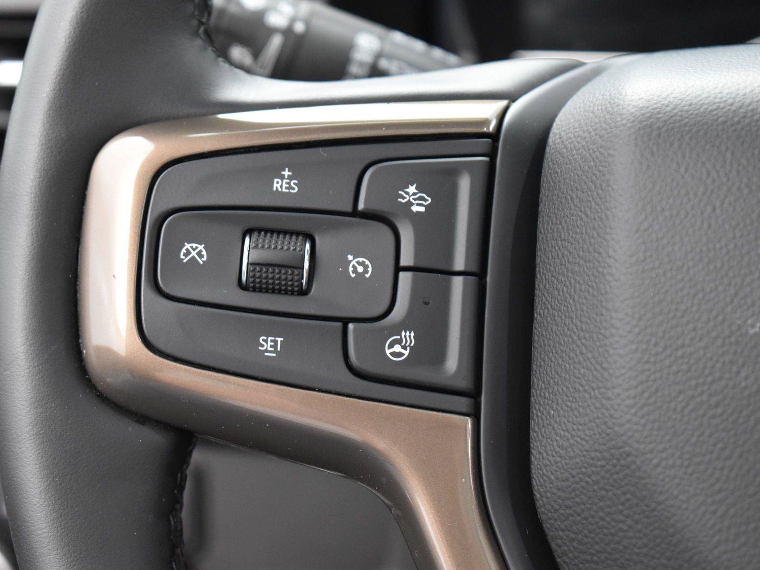 Used 2023 Chevrolet Tahoe High Country w/ Premium Package 2 image 20