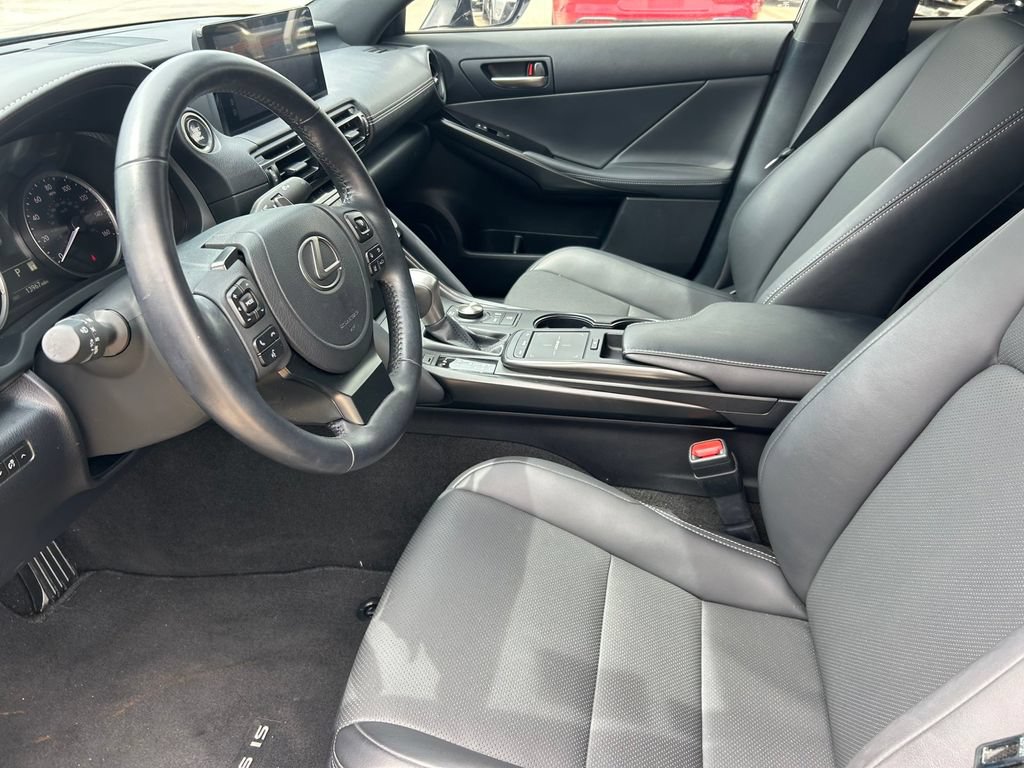 Used 2024 Lexus IS 350 F Sport w/ Navigation Package RWD image 11
