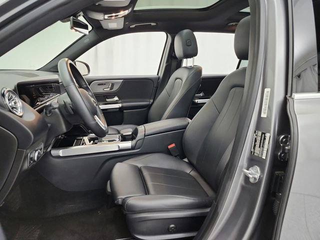 Used 2020 Mercedes-Benz GLB 250 4MATIC image 17