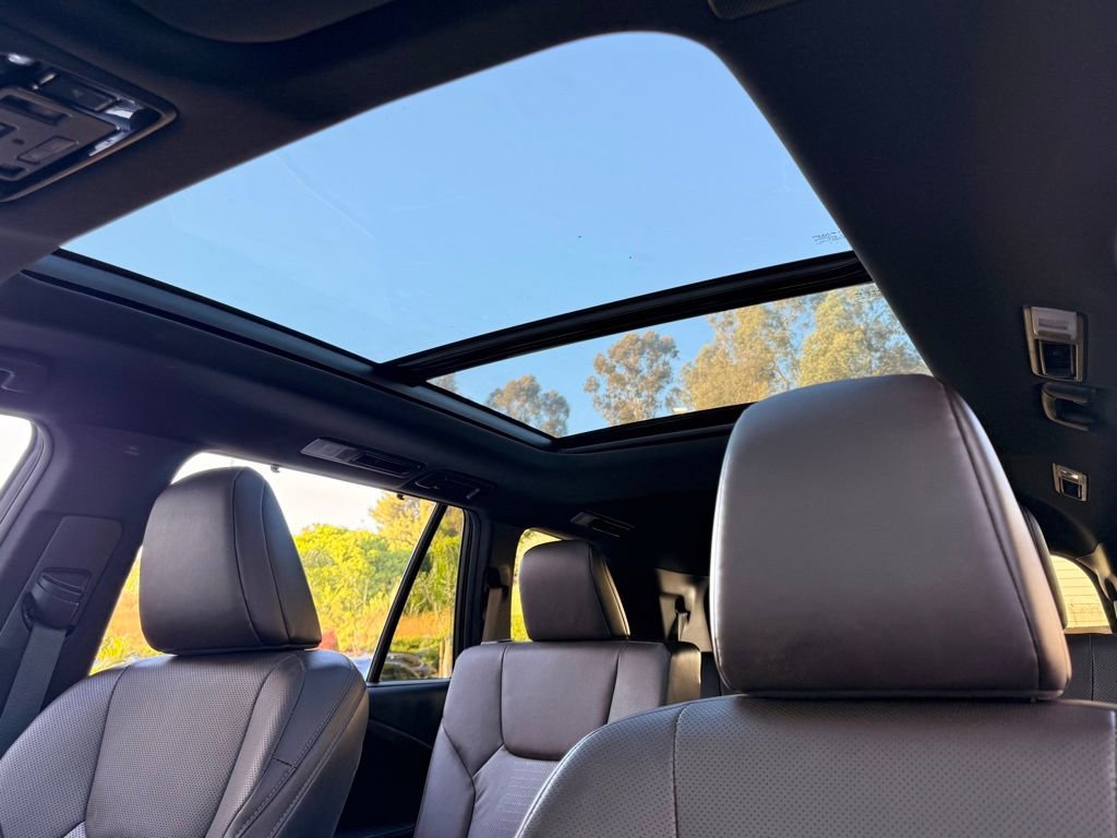 Certified 2024 Lexus TX 350 AWD w/ Captains Chair Package image 21