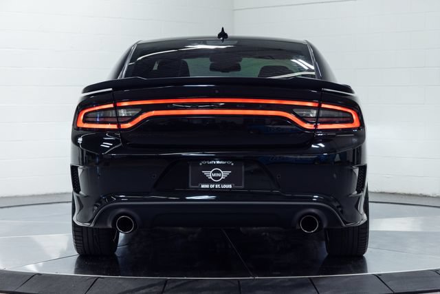 Used 2023 Dodge Charger R/T w/ Blacktop Package RWD image 7