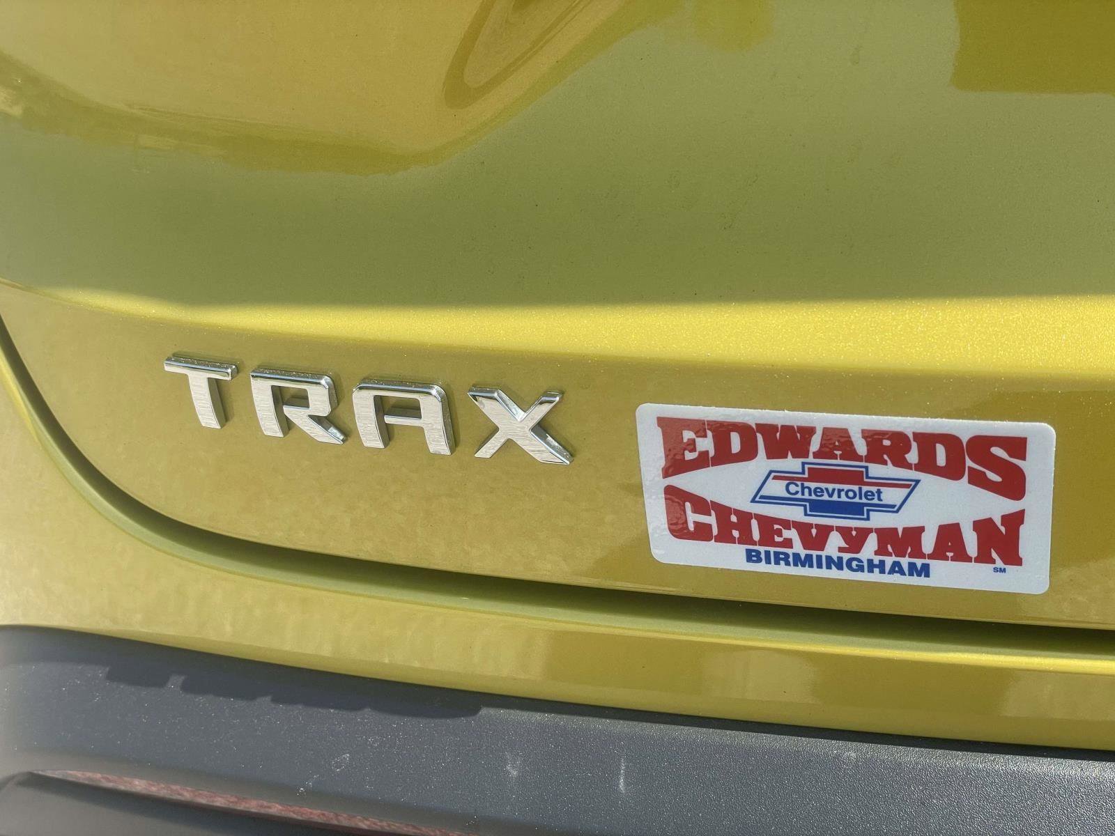 Used 2025 Chevrolet Trax ACTIV w/ Driver Confidence Package image 5