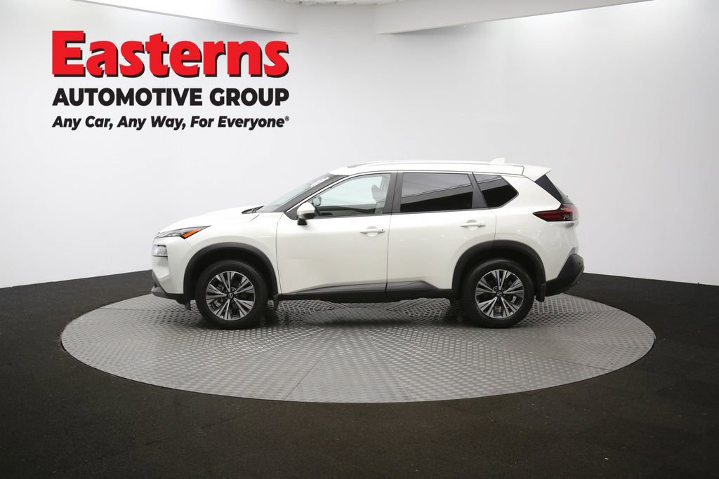 Used 2022 Nissan Rogue SV w/ SV Premium Package image 61