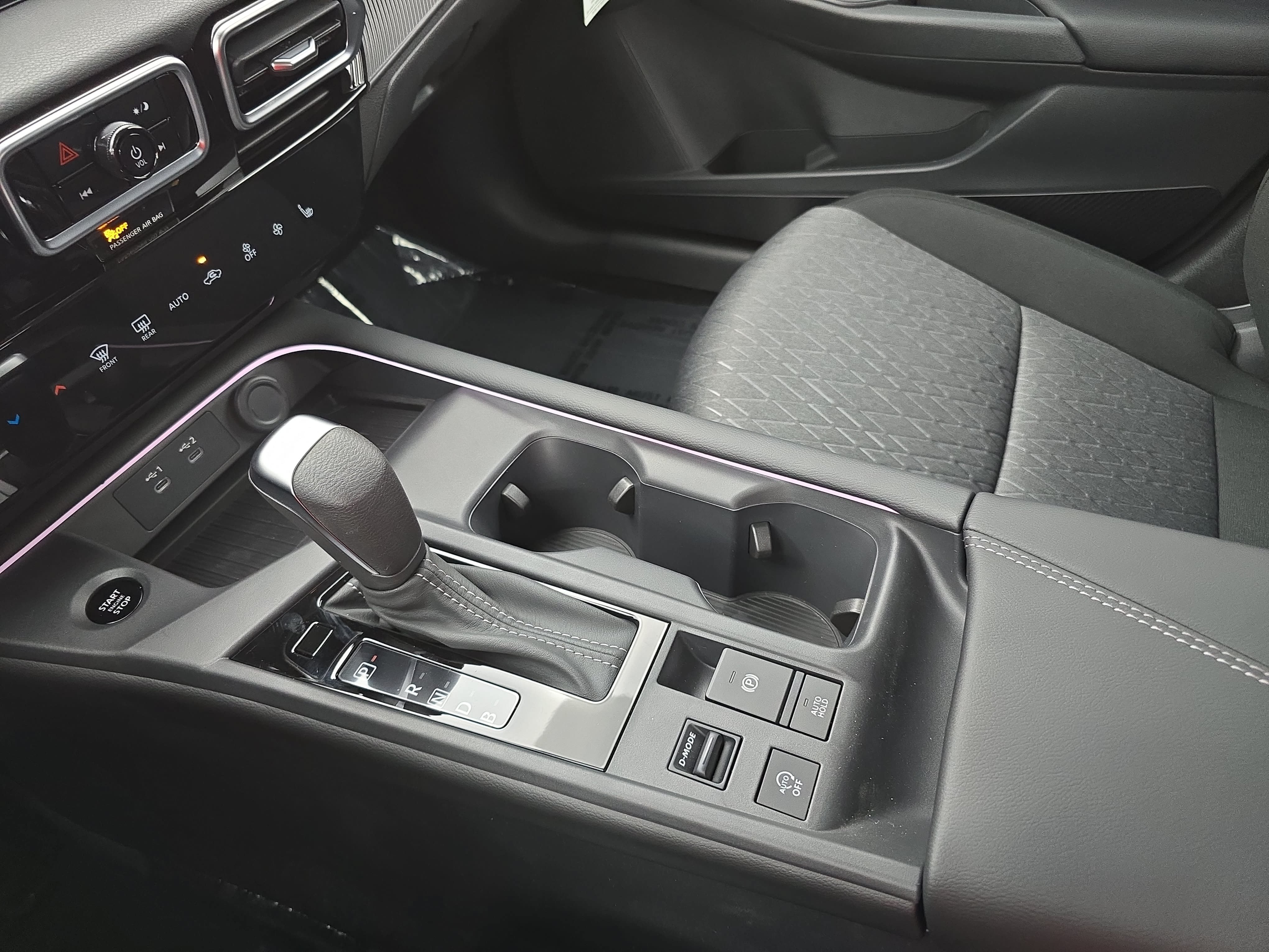 New 2026 Nissan Sentra SV w/ SV Convenience Package FWD image 24