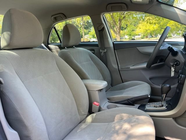 Used 2010 Toyota Corolla LE w/ All Weather Guard Pkg FWD image 23