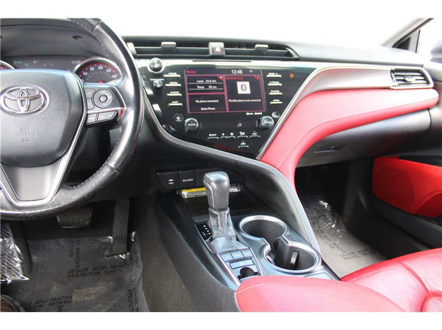 Used 2019 Toyota Camry XSE FWD image 19
