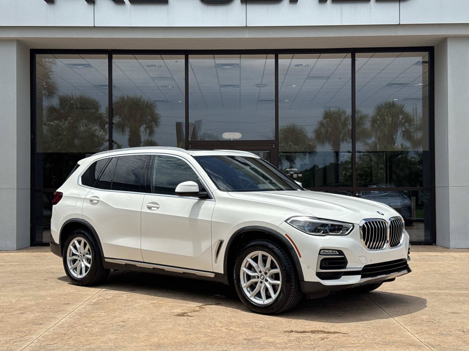 Used 2020 BMW X5 xDrive40i w/ Executive Package AWD/4WD image 9