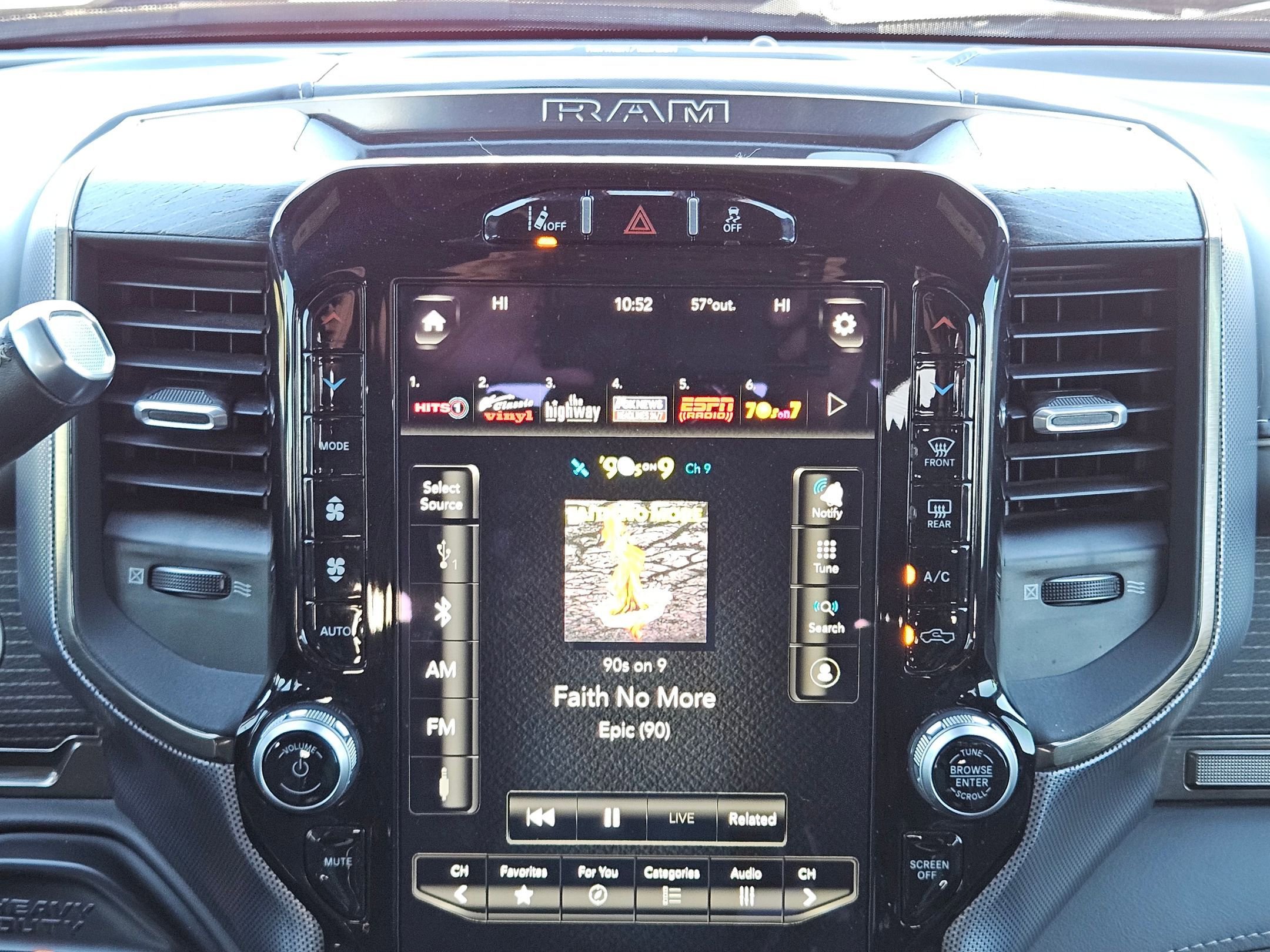 Used 2021 RAM 3500 Limited image 17