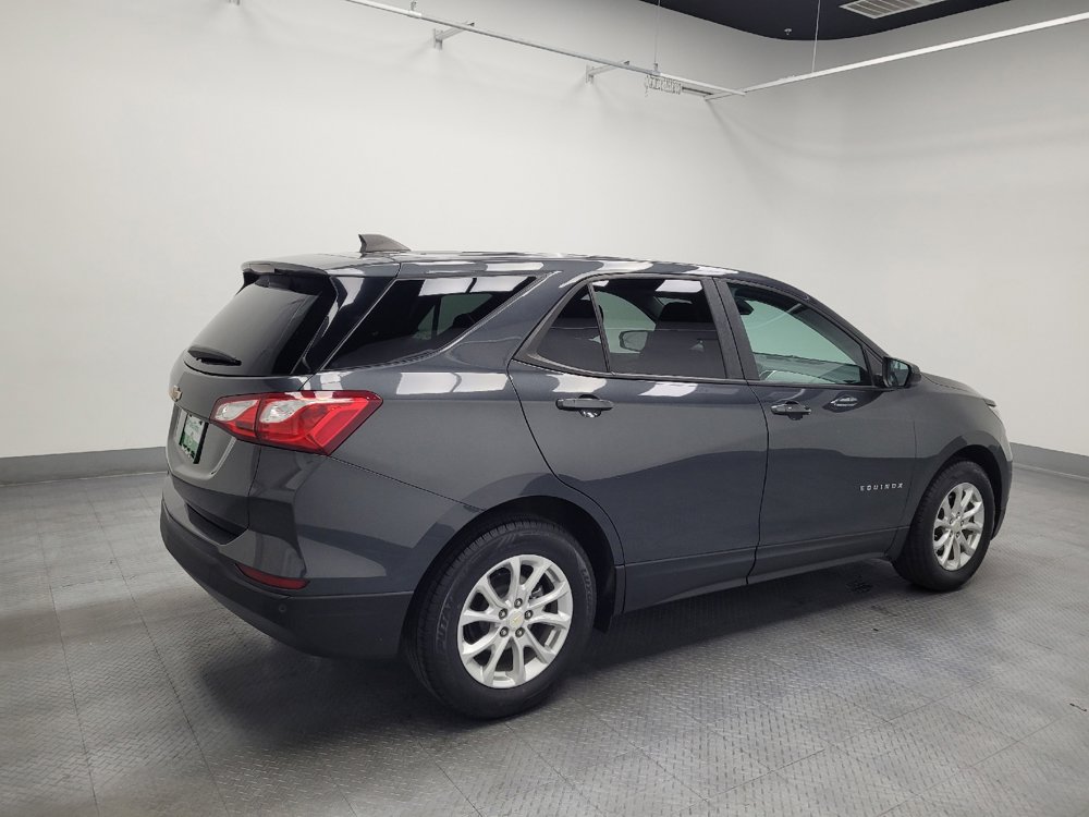 Used 2021 Chevrolet Equinox LS image 10