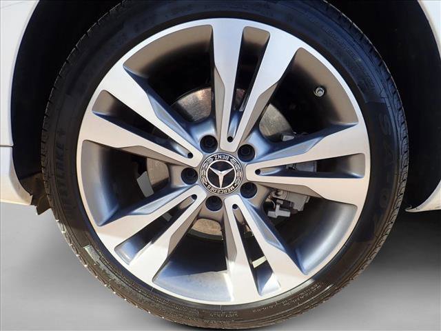 Used 2020 Mercedes-Benz C 300 4MATIC Sedan w/ Premium Package image 5