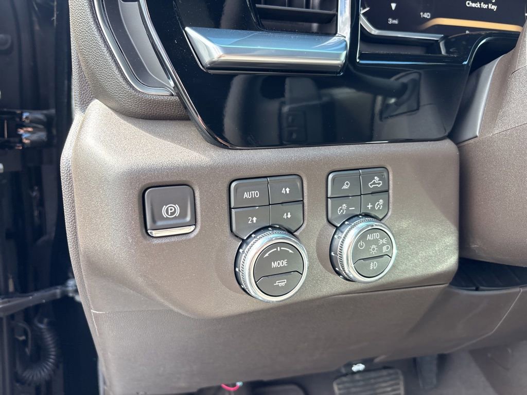 New 2026 GMC Sierra 1500 SLT w/ SLT Premium Plus Package AWD/4WD image 17