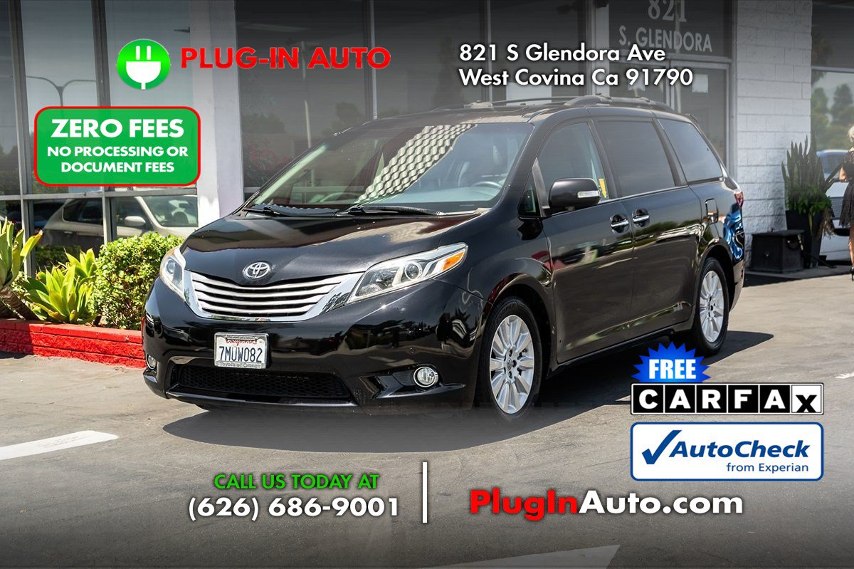 Used 2015 Toyota Sienna Limited FWD image 2