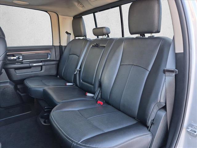 Used 2017 RAM 1500 Laramie w/ Convenience Group AWD/4WD image 19