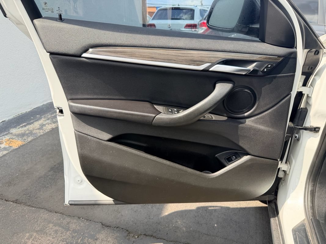 Used 2018 BMW X2 sDrive28i w/ Convenience Package FWD image 23