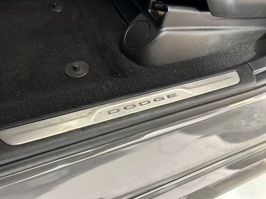 Used 2025 Dodge Durango GT AWD/4WD image 15