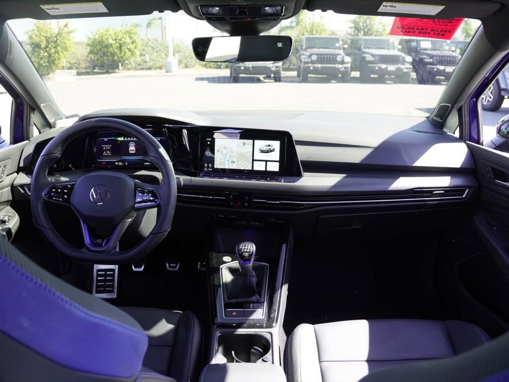 Used 2024 Volkswagen Golf R image 26