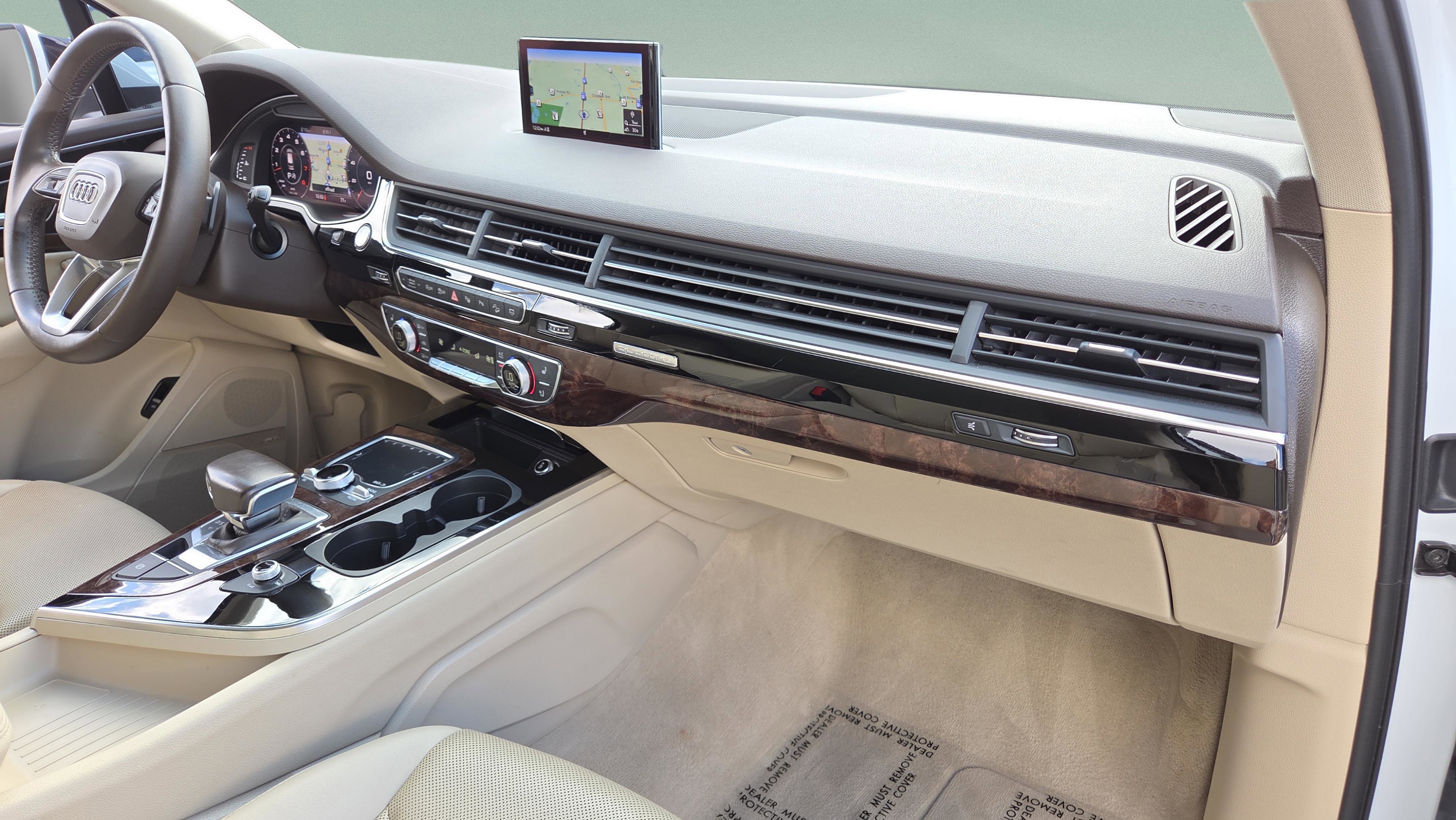 Used 2019 Audi Q7 3.0T Premium Plus w/ Premium Plus Package image 31