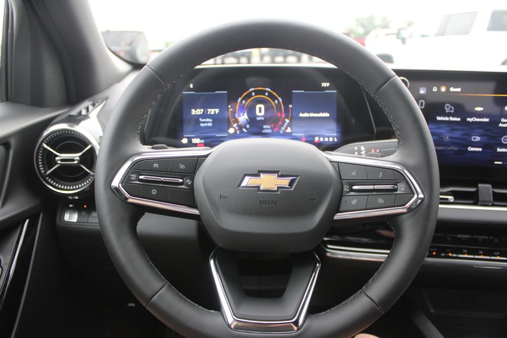 New 2026 Chevrolet Equinox LT w/ Convenience Package II FWD image 33