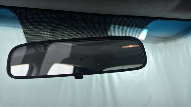 Used 2020 Hyundai Elantra GT image 32