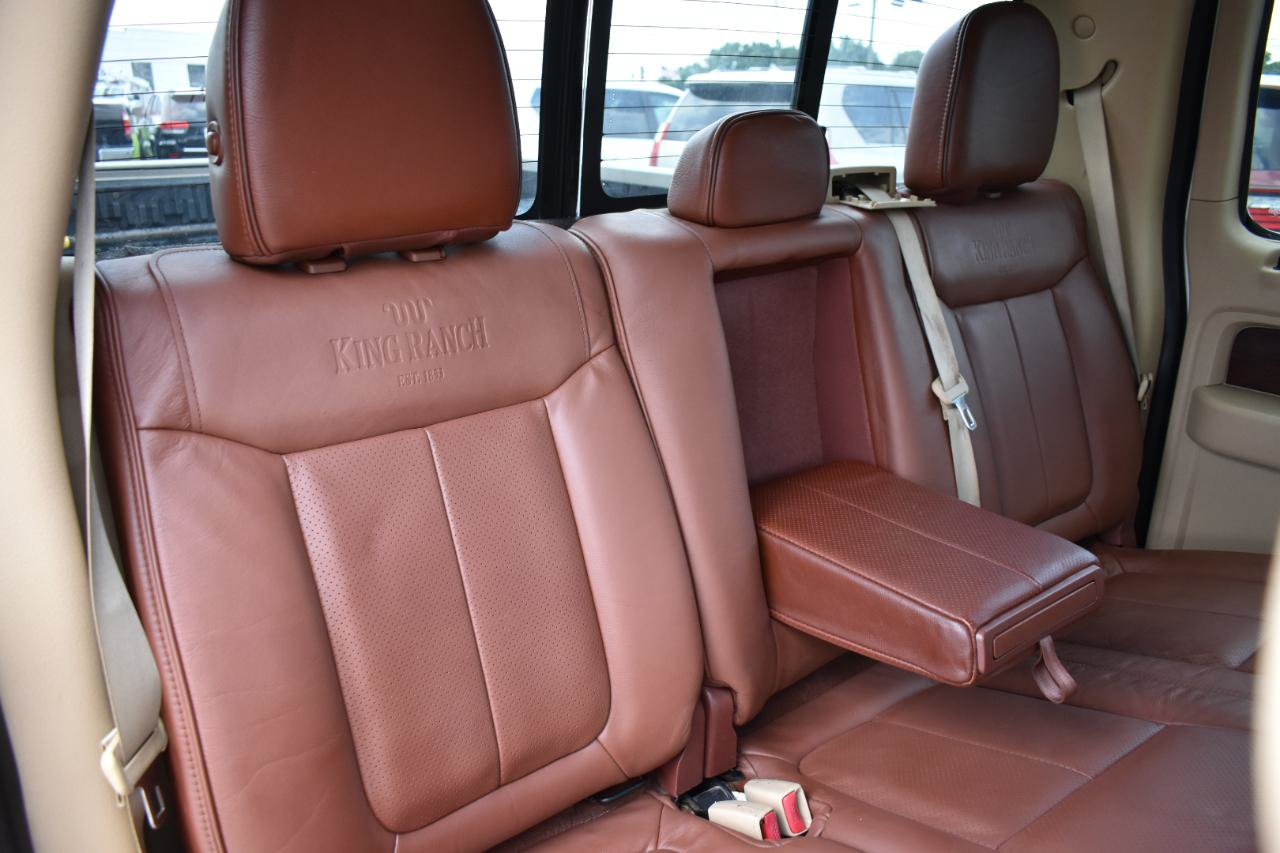 Used 2013 Ford F150 King Ranch w/ King Ranch Luxury Pkg AWD/4WD image 27