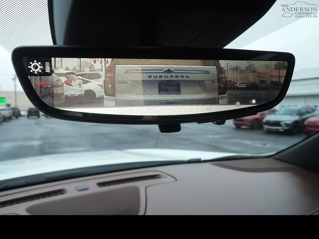 Used 2023 Chevrolet Suburban High Country w/ Advanced Technology Package image 29