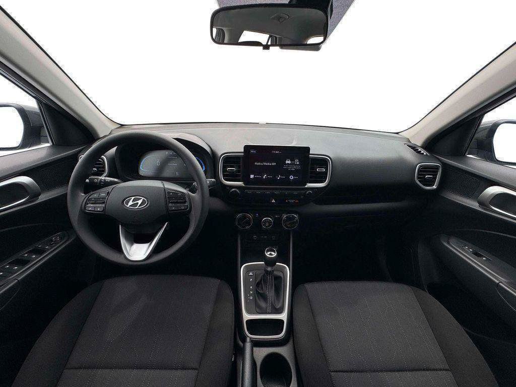 New 2026 Hyundai Venue SE FWD image 13