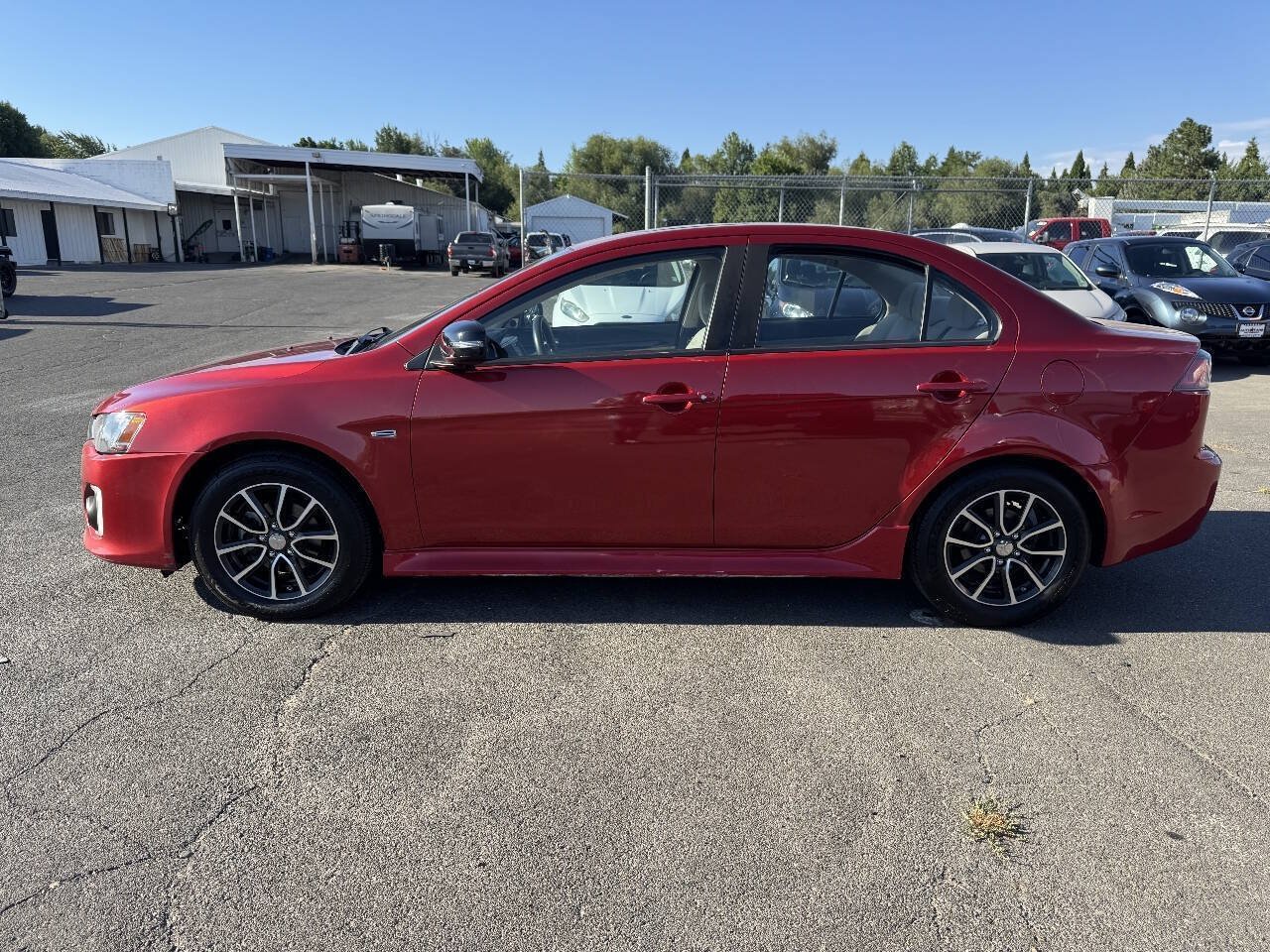 Used 2017 Mitsubishi Lancer ES FWD image 2