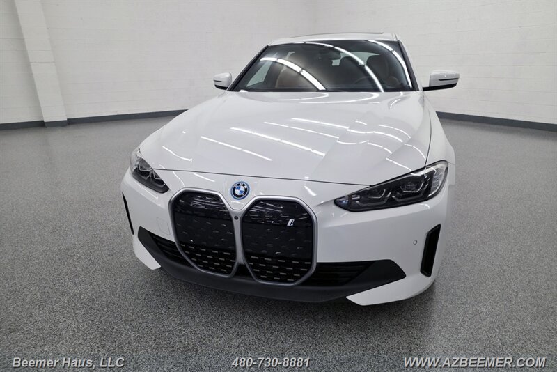 Used 2023 BMW i4 eDrive35 w/ Premium Package RWD image 1