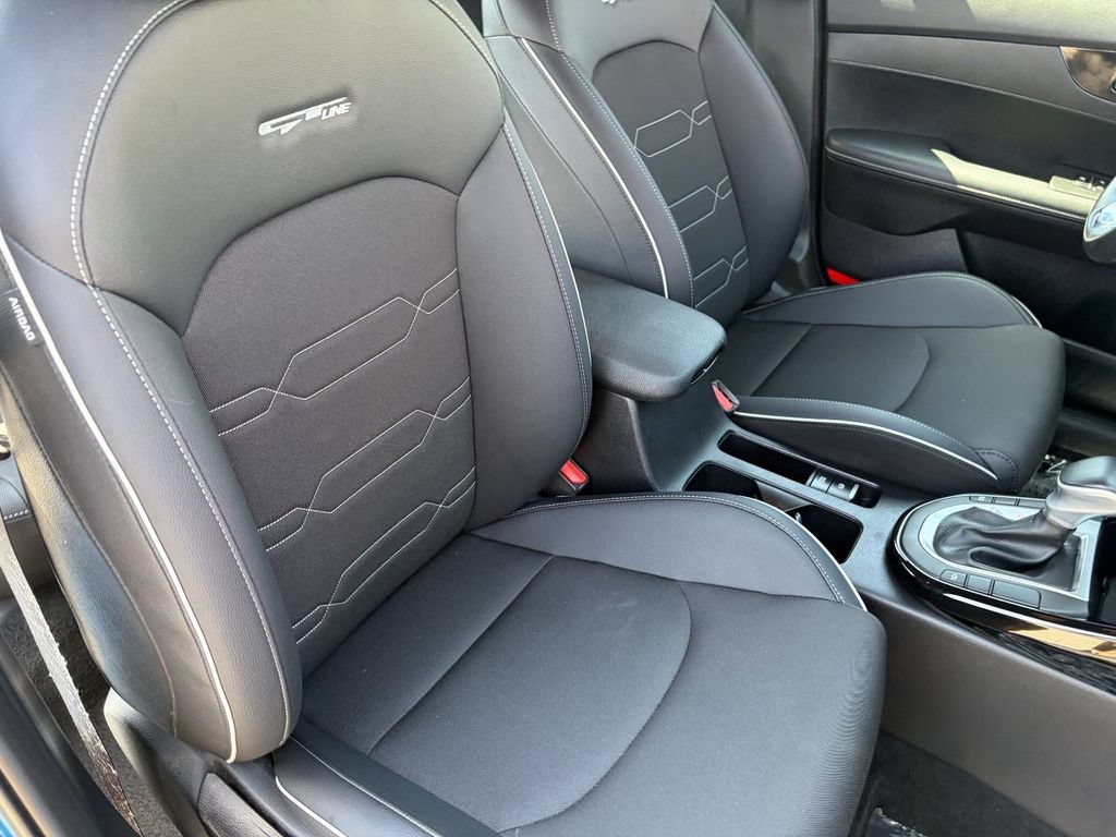Used 2024 Kia Forte GT-Line FWD image 15