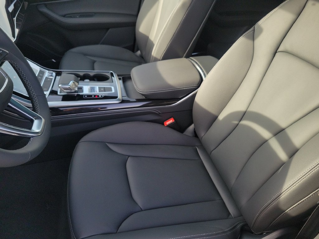 New 2026 Audi Q7 2.0T Premium Plus AWD/4WD image 17