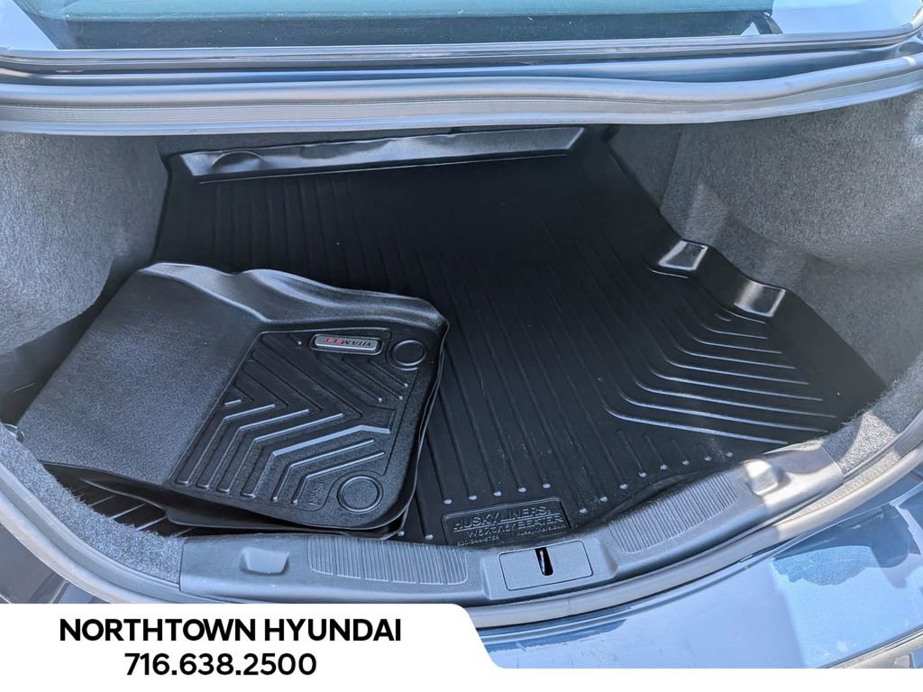 Used 2020 Ford Fusion SE FWD image 34